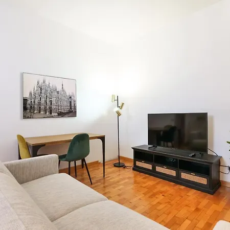 Duomo Luxury Apartment VIII-3